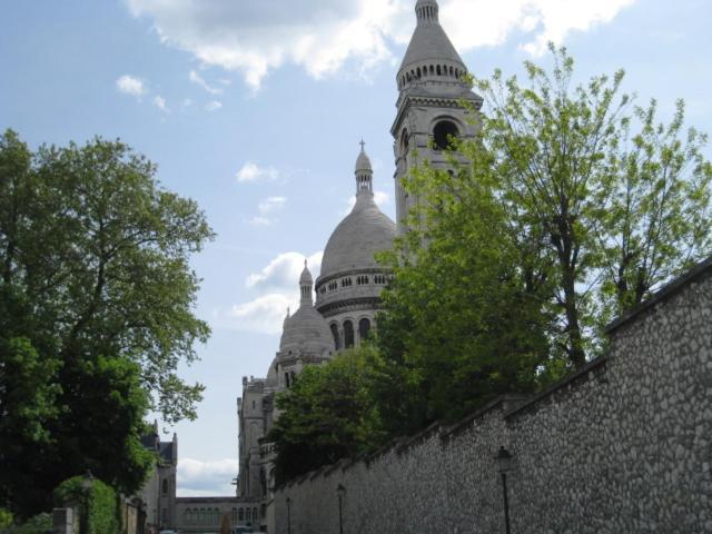 Quiet Apartment Hill Of Montmartre Paris Exterior foto