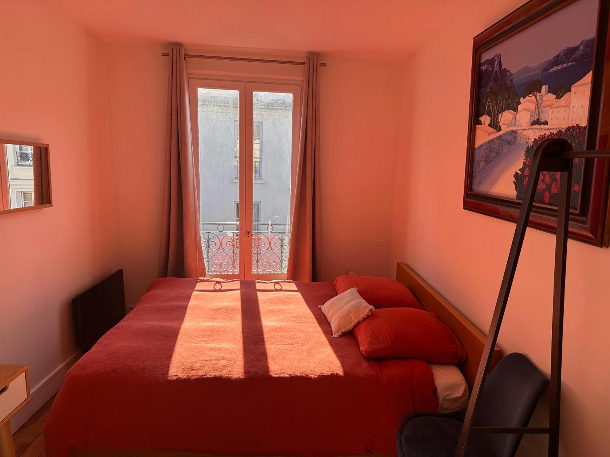 Quiet Apartment Hill Of Montmartre Paris Exterior foto